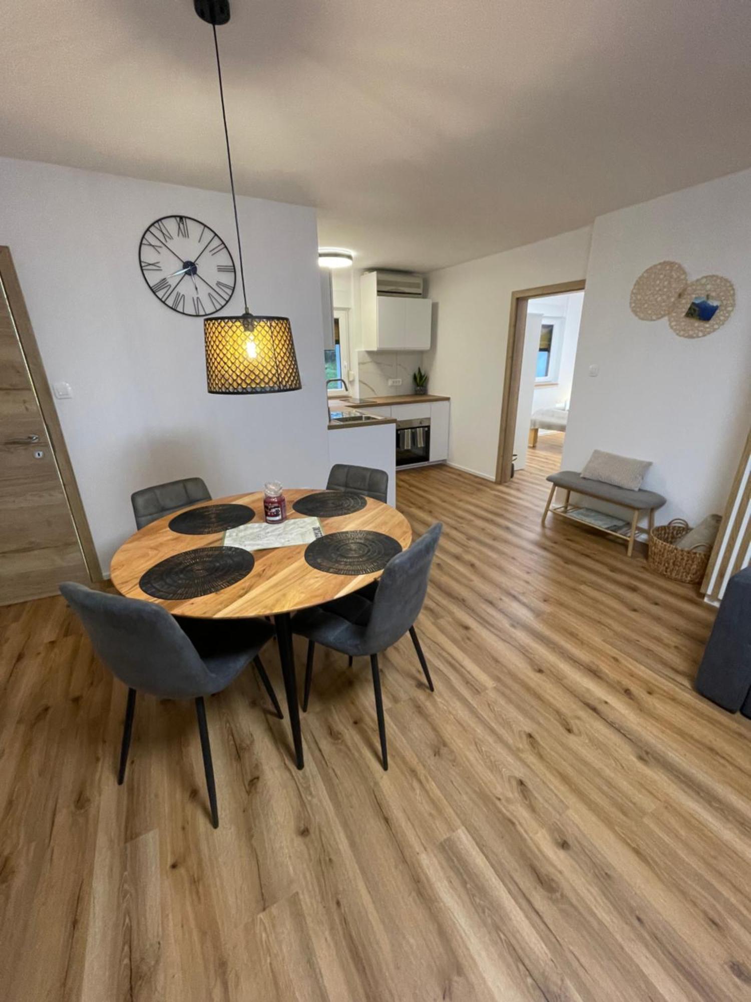 Apartma Guide 360 Bovec Exterior photo
